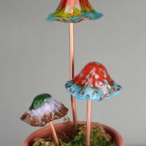 MOLD FLUTED MUSHROOM DRAPE 5 DIAMETER X 2.5" TALL"