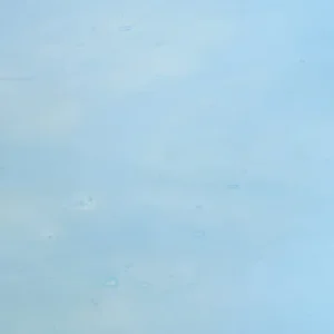 WISSMACH - Prisma Glass - STEEL BLUE TRANSPARENT WITH WHITE WISPS FUSIBLE COE 96